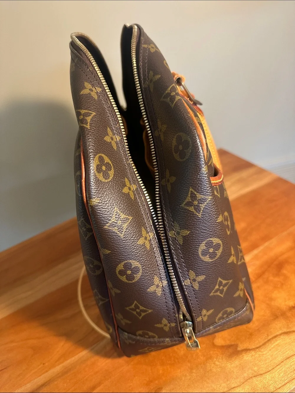 Authentic Louis Vuitton Monogram Deauville Bowling Vanity Handbag.